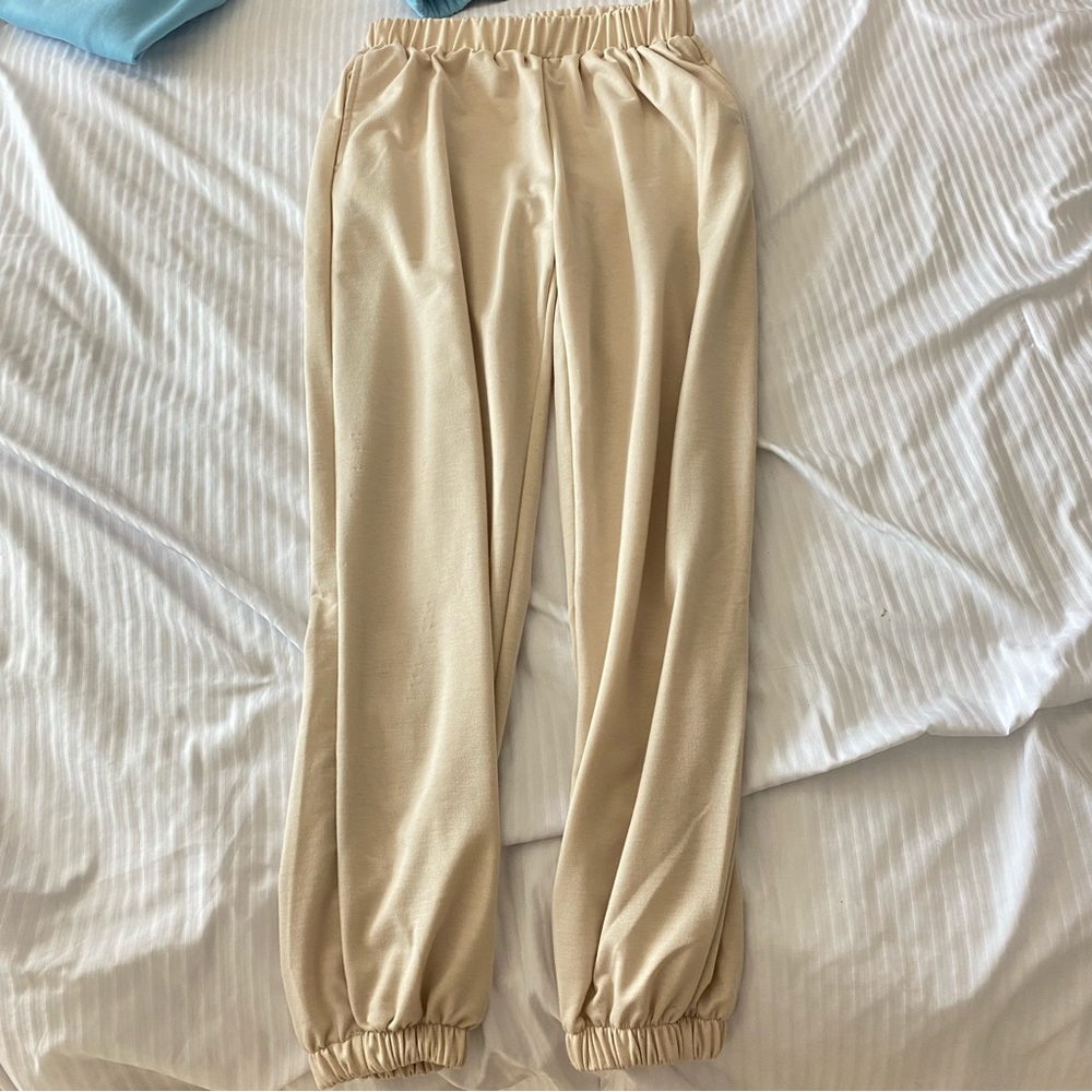 sweatpants